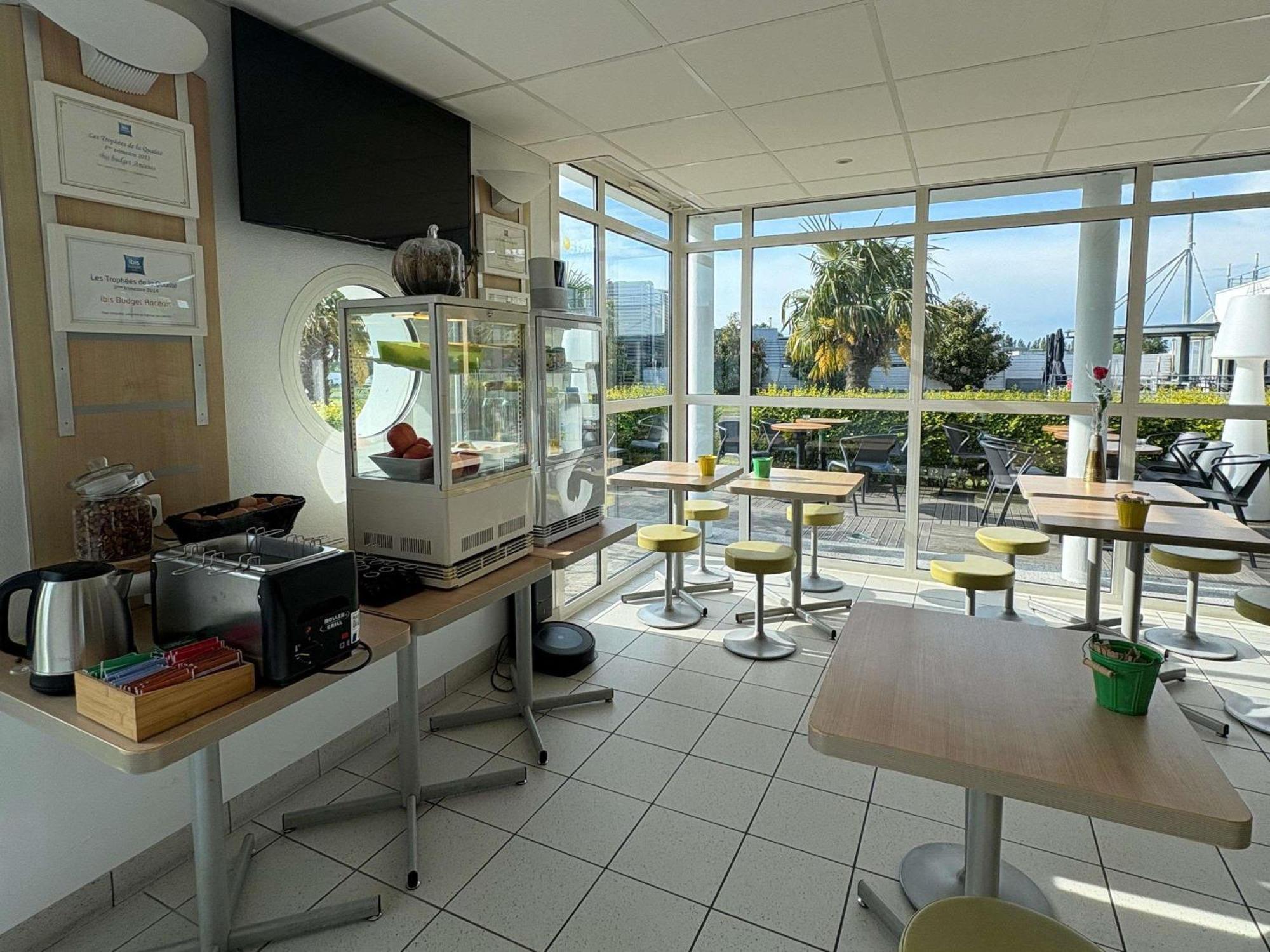 Ibis Budget Ancenis Mésanger 外观 照片